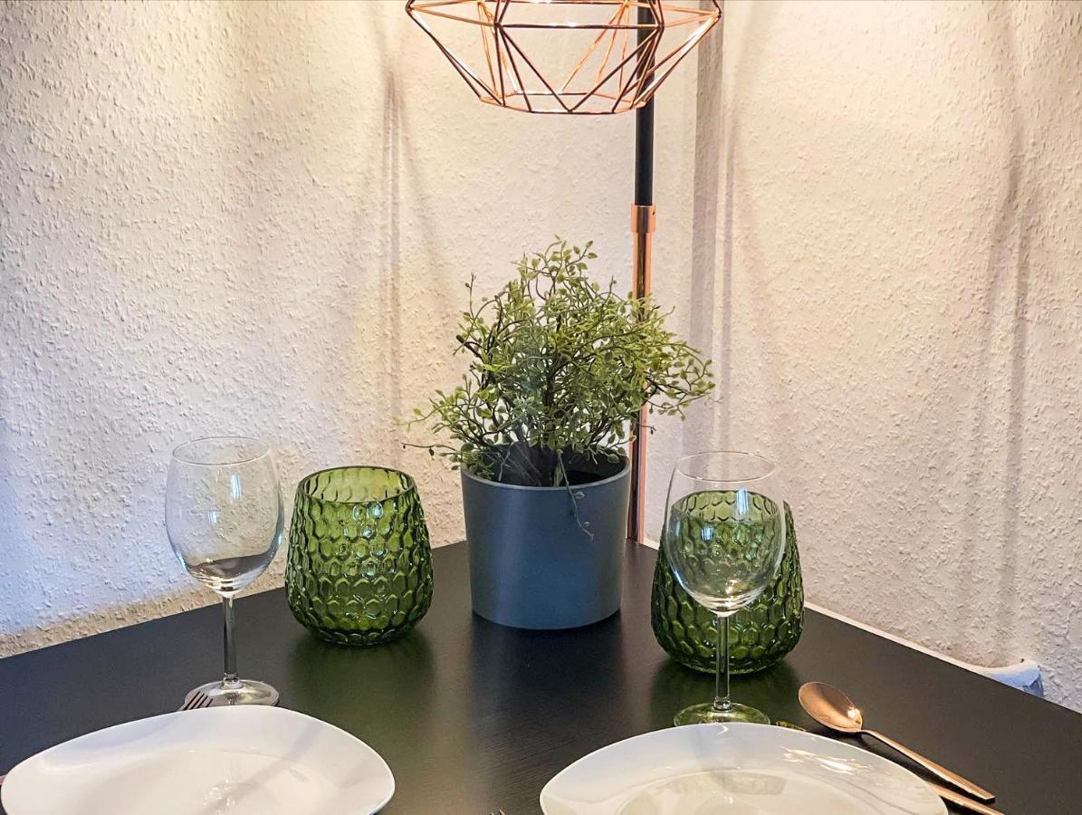 Apartment Fuer 3 Gaeste Kostenlose Parkplaetze Und Lift Hannover Dış mekan fotoğraf