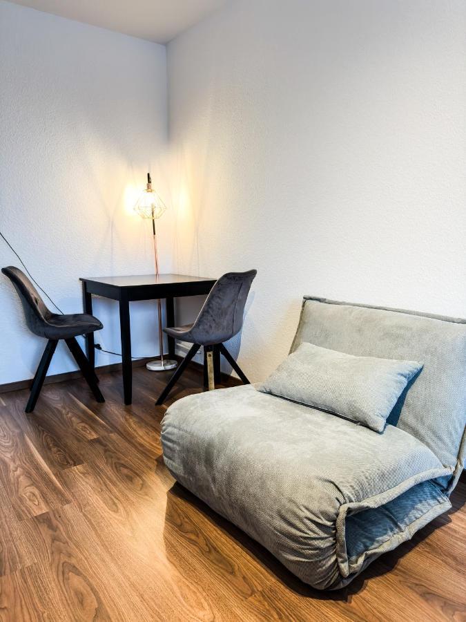 Apartment Fuer 3 Gaeste Kostenlose Parkplaetze Und Lift Hannover Dış mekan fotoğraf